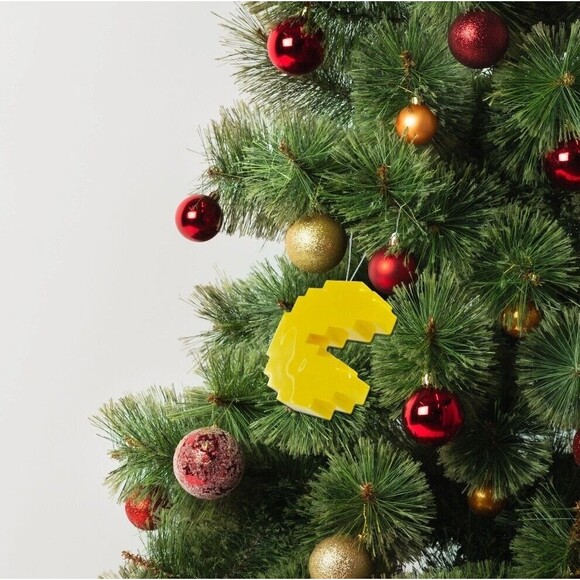 2024 Pixel Mr. Pacman Novelty Christmas Tree Decoupage Plastic RUZ Ornament NEW - Picture 8 of 8